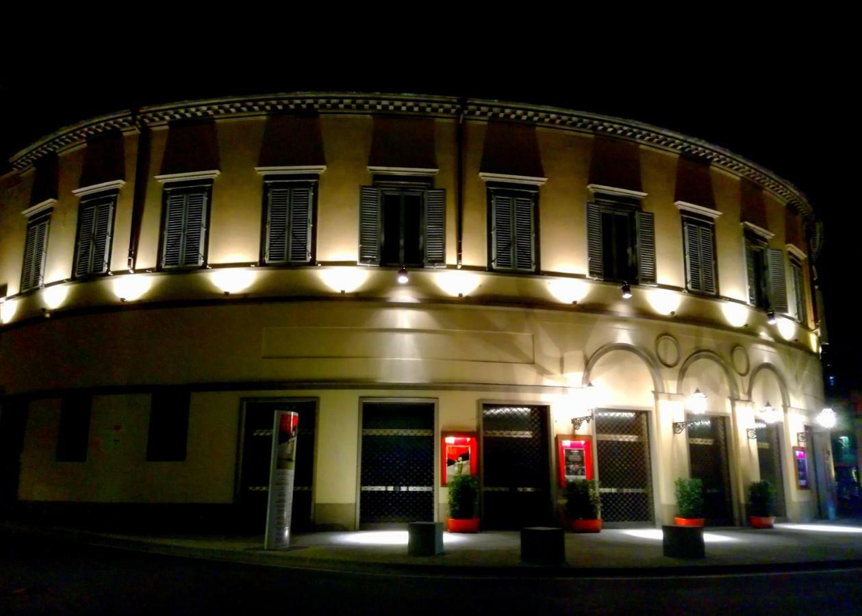 Mercatale Apartment Prato  Exteriör bild