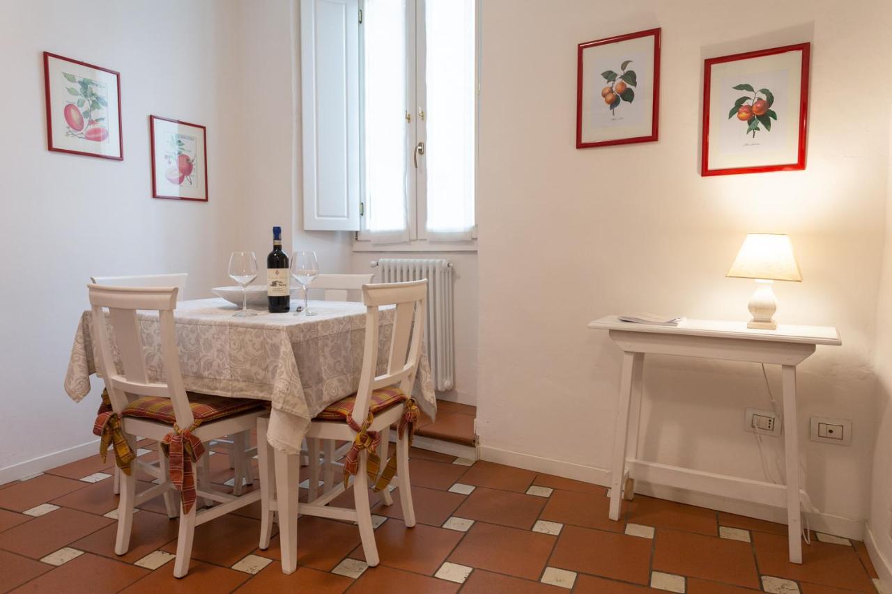 Mercatale Apartment Prato  Exteriör bild